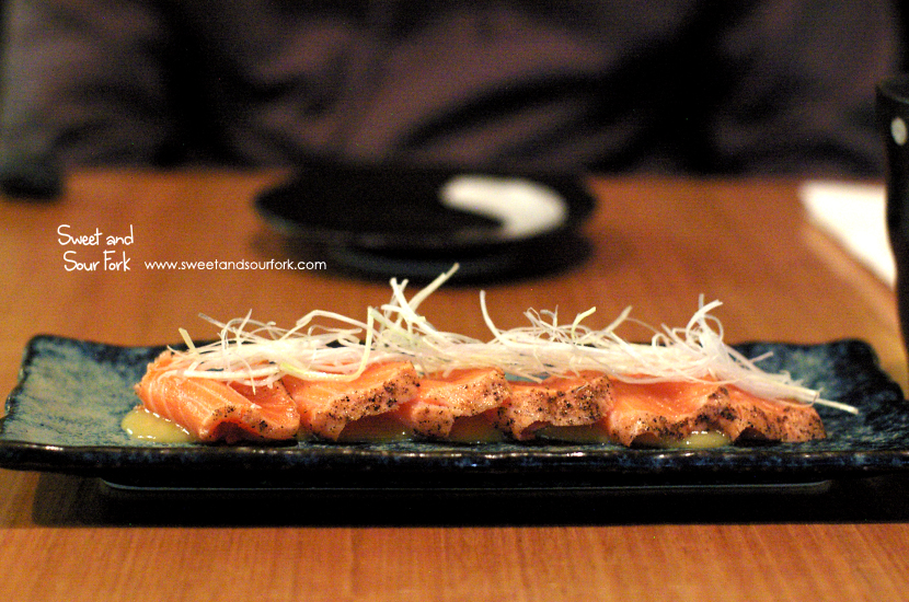 Salmon Tataki ($14.8, 6pcs)