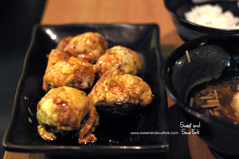 Shiitake Mushroom Stuffed Tsukune Chicken Ball ($12.8, 5pcs)