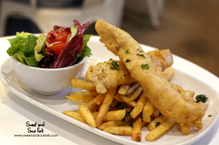 Battered Flake with Chips and Garden Salad ($16.9)