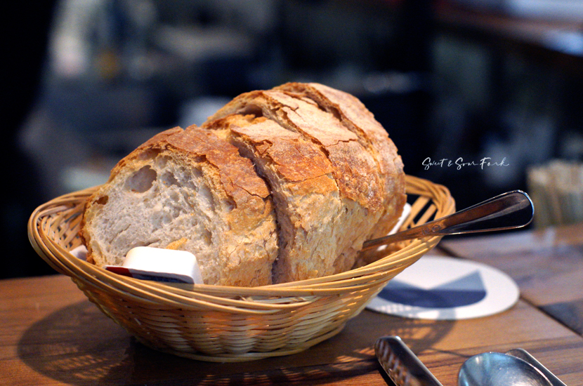 (3) Bread